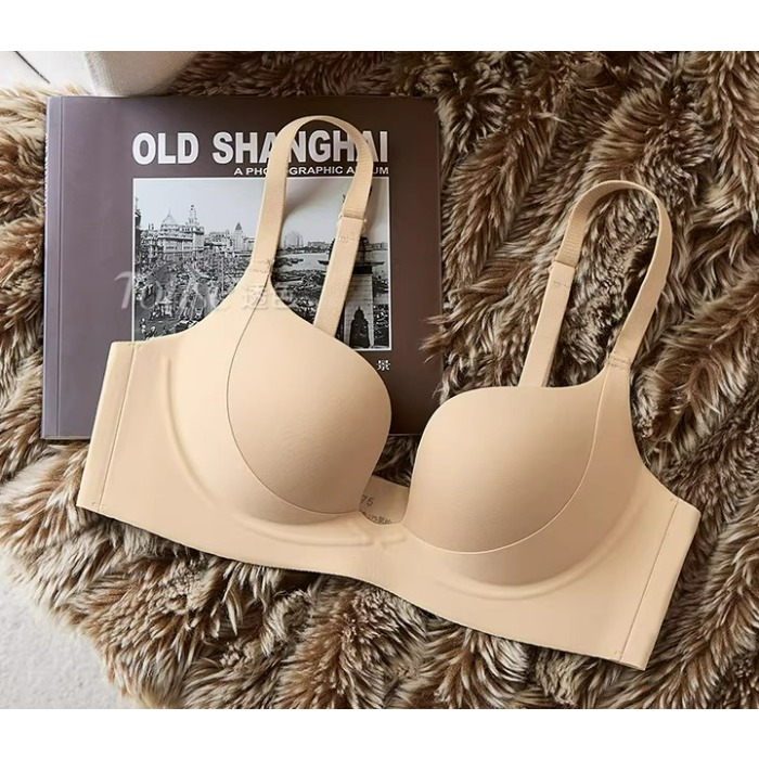 Mały biust, biustonosz push-up – T Shirt Bra Seamless recenzja i cena