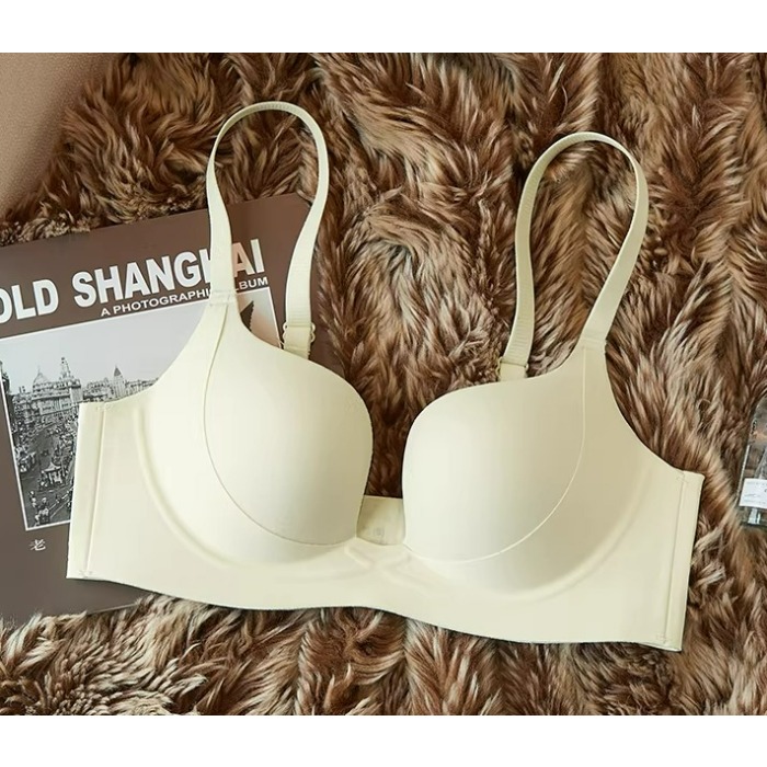 Mały biust, biustonosz push-up – T Shirt Bra Seamless recenzja i cena